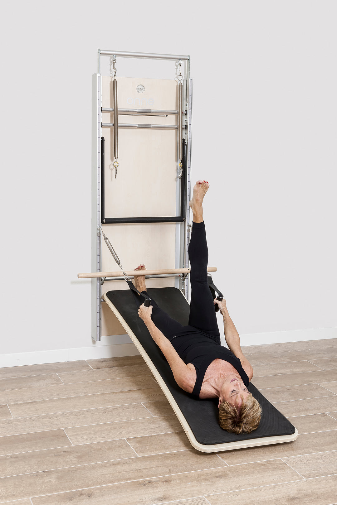 Wall Board Onne
